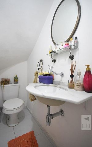 Casa de condomínio para alugar com 118m², 3 quartos e 1 vagaLavabo