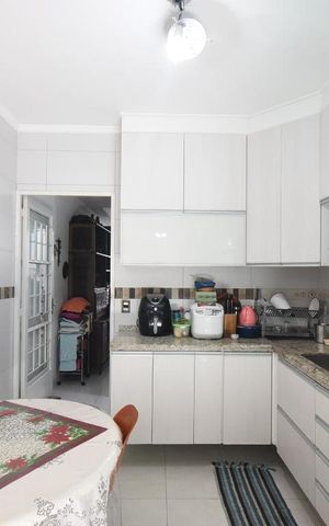 Casa de condomínio para alugar com 118m², 3 quartos e 1 vagaCozinha
