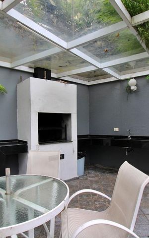 Apartamento à venda com 190m², 4 quartos e 3 vagasÁrea comum - Churrasqueira