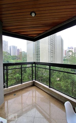 Apartamento à venda com 190m², 4 quartos e 3 vagasVaranda da Sala