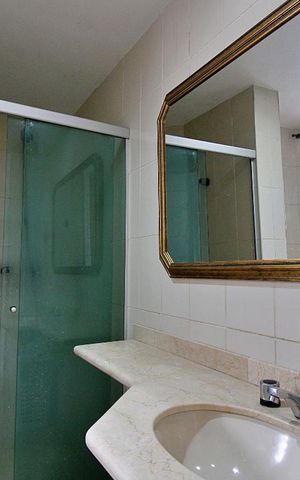 Apartamento à venda com 190m², 4 quartos e 3 vagasBanheiro da Suíte 3
