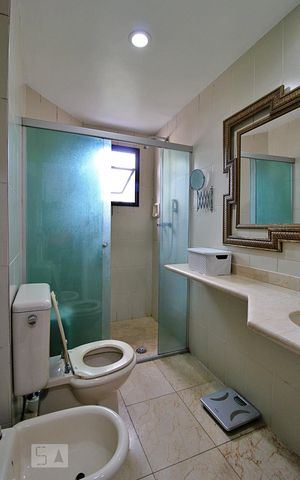 Apartamento à venda com 190m², 4 quartos e 3 vagasBanheiro da Suíte 2