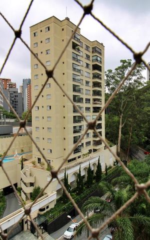 Apartamento à venda com 190m², 4 quartos e 3 vagasVista da Varanda da Suíte 2