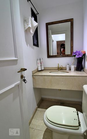 Apartamento à venda com 190m², 4 quartos e 3 vagasLavabo