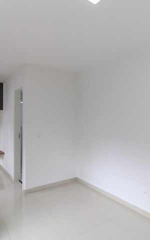 Studio à venda com 33m², 1 quarto e sem vaga Studio à venda com 33m², 1 quarto e sem vagaSala