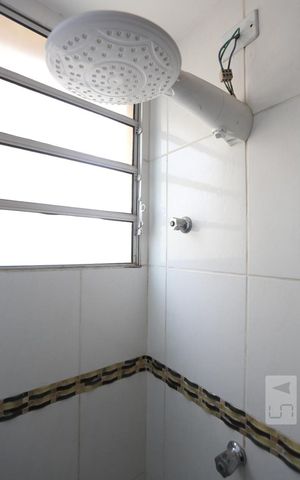 Apartamento para alugar com 58m², 2 quartos e 1 vagaBanheiro - Chuveiro
