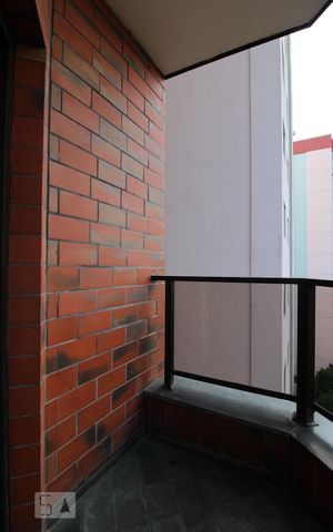 Apartamento à venda com 128m², 3 quartos e 2 vagas Apartamento à venda com 128m², 3 quartos e 2 vagasvaranda