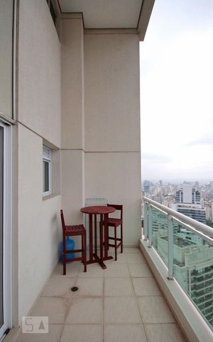 Apartamento para alugar com 84m², 1 quarto e 1 vagaVaranda