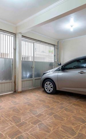 Casa de condomínio à venda com 131m², 3 quartos e 2 vagas Casa de condomínio à venda com 131m², 3 quartos e 2 vagasGaragem