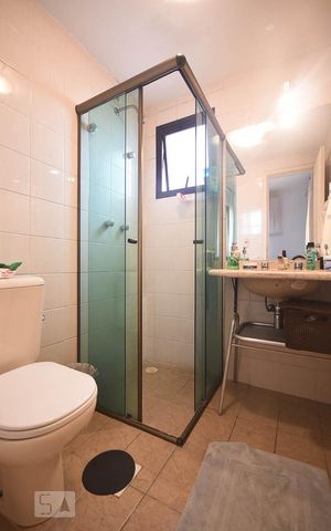 Apartamento à venda com 142m², 4 quartos e 4 vagas Apartamento à venda com 142m², 4 quartos e 4 vagasBanheiro Suíte 1