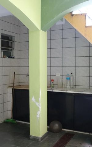 Casa à venda com 670m², 3 quartos e 8 vagasÁrea Externa