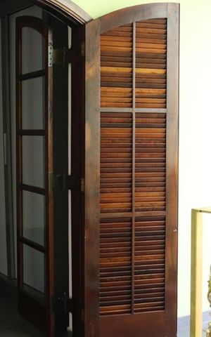 Casa à venda com 670m², 3 quartos e 8 vagasVaranda