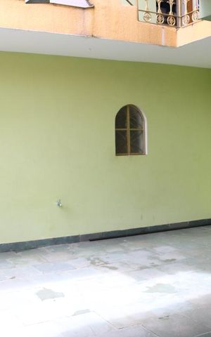 Casa à venda com 670m², 3 quartos e 8 vagasÁrea Externa