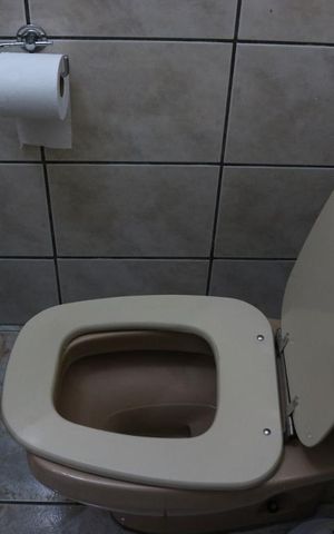 Casa à venda com 670m², 3 quartos e 8 vagasBanheiro 3