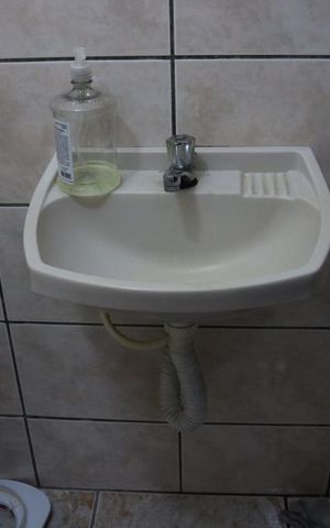 Casa à venda com 670m², 3 quartos e 8 vagasBanheiro 3