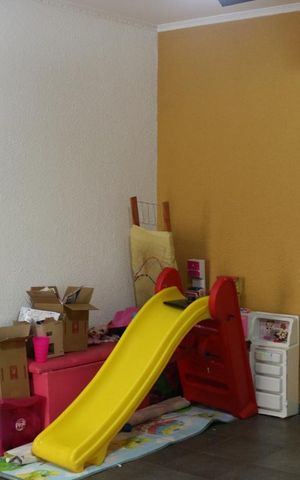 Casa à venda com 670m², 3 quartos e 8 vagasSala 2