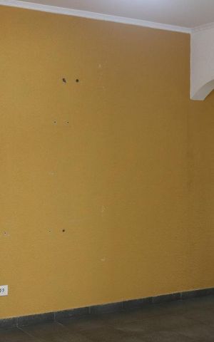 Casa à venda com 670m², 3 quartos e 8 vagasSala 2