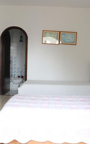 Casa à venda com 420m², 3 quartos e 6 vagasQuarto Suíte 2