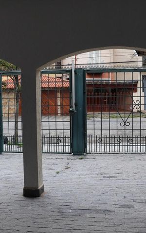 Casa à venda com 420m², 3 quartos e 6 vagasGaragem