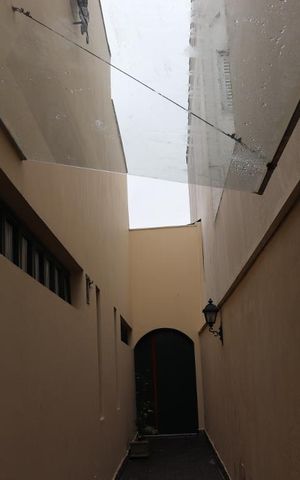 Casa à venda com 420m², 3 quartos e 6 vagasÁrea de Serviço