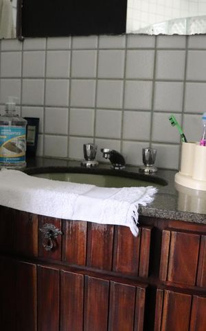 Casa à venda com 420m², 3 quartos e 6 vagasBanheiro da Suíte 3
