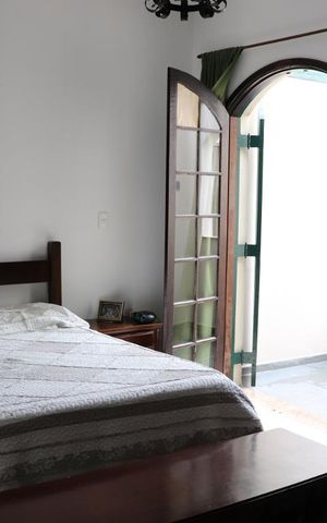 Casa à venda com 420m², 3 quartos e 6 vagasQuarto Suíte 3