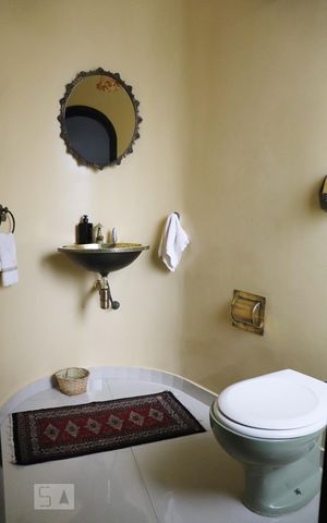 Casa à venda com 420m², 3 quartos e 6 vagasLavabo 1
