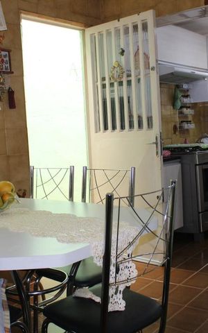 Casa à venda com 500m², 3 quartos e 4 vagascozinha