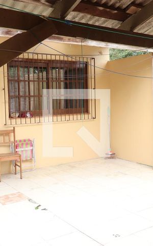 Casa à venda com 50m², 3 quartos e 1 vagaÁrea externa 