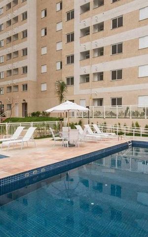 Apartamento à venda com 42m², 2 quartos e sem vagaÁrea comum - Piscina
