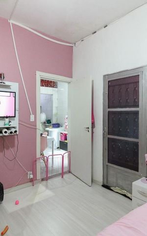 Casa à venda com 230m², 4 quartos e sem vaga Casa à venda com 230m², 4 quartos e sem vagaQuarto 1