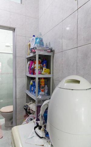 Casa à venda com 230m², 4 quartos e sem vaga Casa à venda com 230m², 4 quartos e sem vagaLavanderia