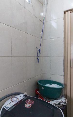 Casa à venda com 230m², 4 quartos e sem vaga Casa à venda com 230m², 4 quartos e sem vagaEdícula - Lavanderia