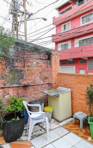 Casa à venda com 230m², 4 quartos e sem vaga Casa à venda com 230m², 4 quartos e sem vagaÁrea Externa