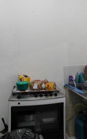 Casa à venda com 230m², 4 quartos e sem vaga Casa à venda com 230m², 4 quartos e sem vagaEdícula - Cozinha