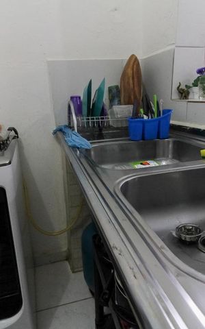 Casa à venda com 230m², 4 quartos e sem vaga Casa à venda com 230m², 4 quartos e sem vagaEdícula - Cozinha