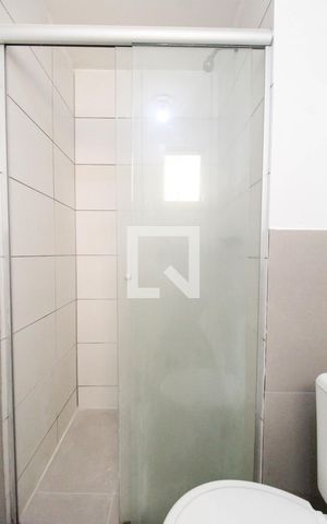 Apartamento para alugar com 30m², 1 quarto e sem vaga Apartamento para alugar com 30m², 1 quarto e sem vagaBanheiro da Suíte