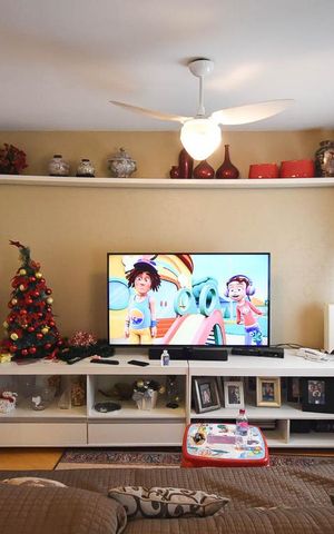 Apartamento à venda com 145m², 3 quartos e 2 vagas Apartamento à venda com 145m², 3 quartos e 2 vagasSala de Tv