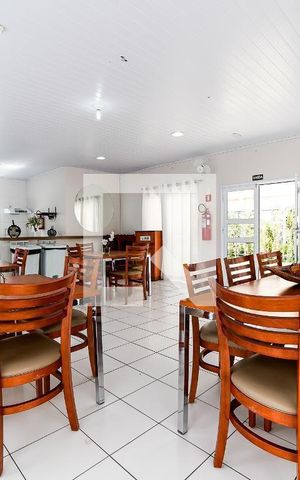 Apartamento à venda com 48m², 2 quartos e 1 vaga Apartamento à venda com 48m², 2 quartos e 1 vagaÁrea comum - Salão de festas