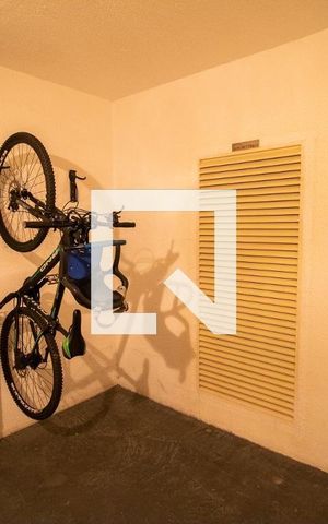 Apartamento à venda com 48m², 2 quartos e 1 vaga Apartamento à venda com 48m², 2 quartos e 1 vagaÁrea comum - Bicicletario