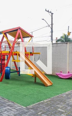 Apartamento à venda com 48m², 2 quartos e 1 vaga Apartamento à venda com 48m², 2 quartos e 1 vagaÁrea Comum - Playground