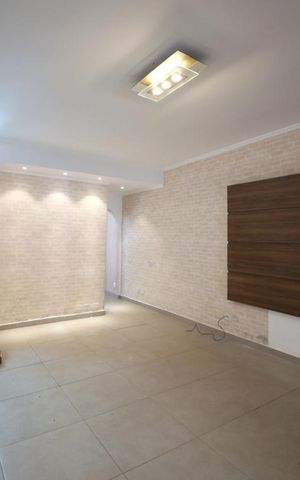 Casa para alugar com 120m², 3 quartos e 2 vagasSala