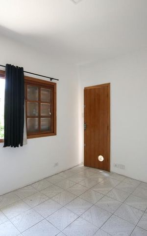Casa para alugar com 120m², 3 quartos e 2 vagasQuarto 1
