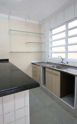 Casa para alugar com 120m², 3 quartos e 2 vagasCozinha