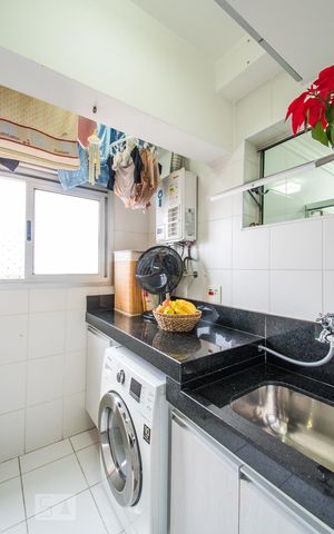 Apartamento para alugar com 69m², 2 quartos e 2 vagasÁrea de Serviço