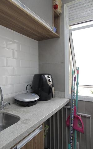 Apartamento à venda com 60m², 2 quartos e 1 vagaÁrea de Serviço