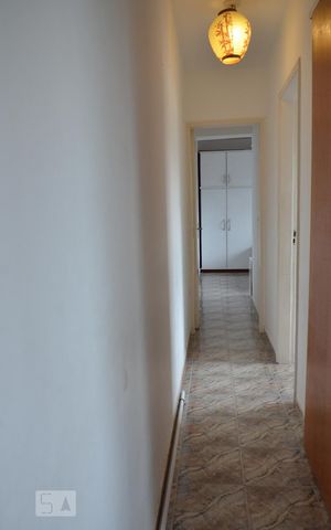 Apartamento à venda com 57m², 2 quartos e 1 vagaCorredor