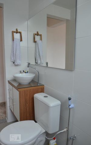 Apartamento à venda com 57m², 2 quartos e 1 vagaBanheiro