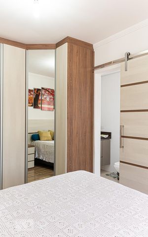 Casa de condomínio à venda com 96m², 3 quartos e 2 vagas Casa de condomínio à venda com 96m², 3 quartos e 2 vagasSuíte 2