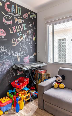 Casa de condomínio à venda com 96m², 3 quartos e 2 vagas Casa de condomínio à venda com 96m², 3 quartos e 2 vagasQuarto